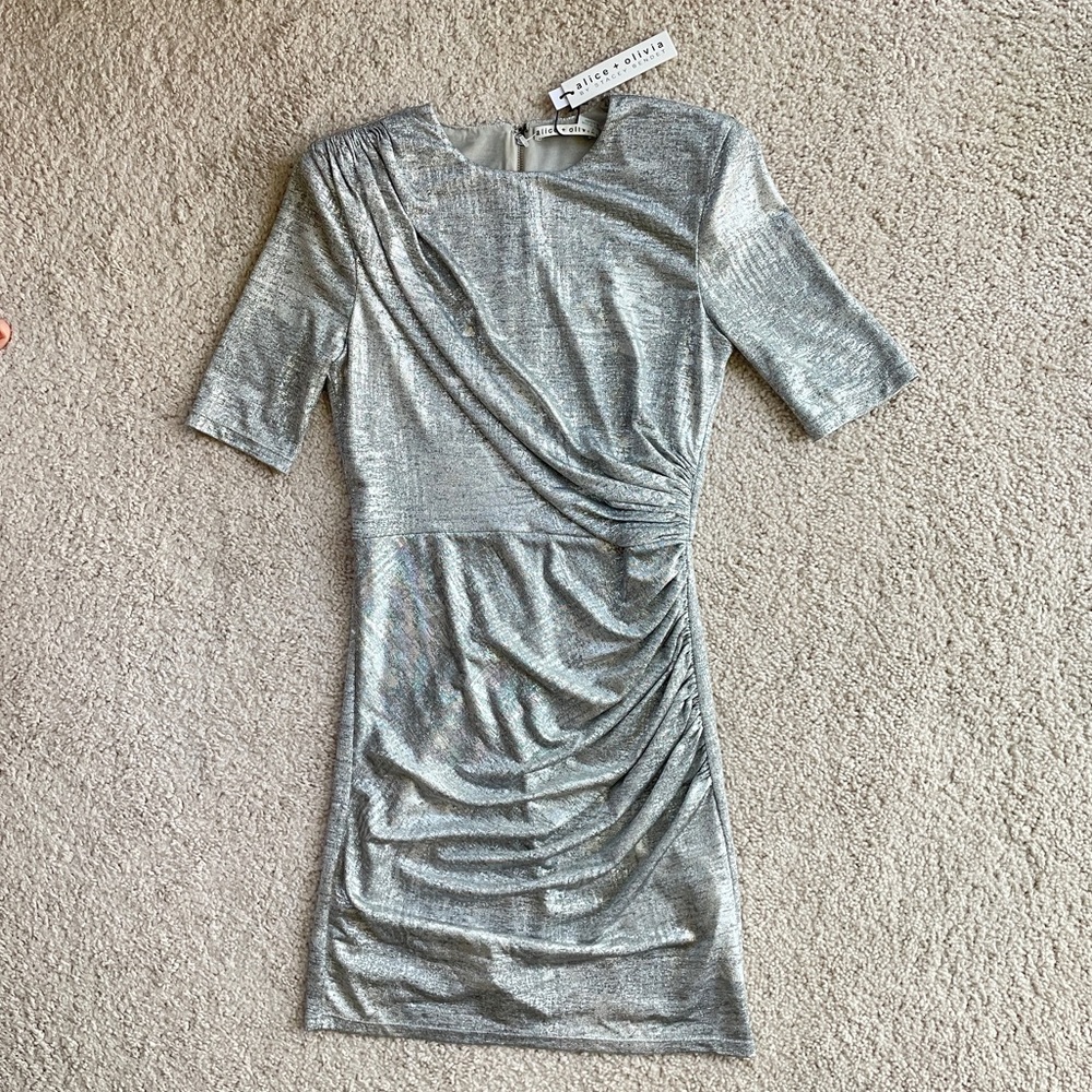 Alice + Olivia Silver Metallic Formal Ruched Delora Bodycon Mini Dress Size 6